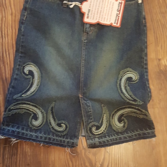 Jean skirt - Picture 4 of 4